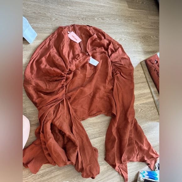 NEW CULT GAIA
Bruna Coverup - Picture 2 of 11